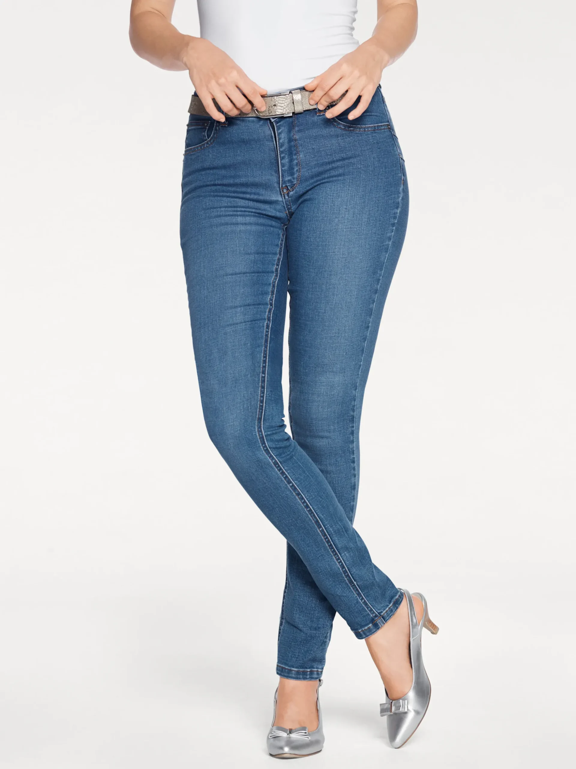 Strandmode|Basics|heine Bauchweg-Jeans bleached