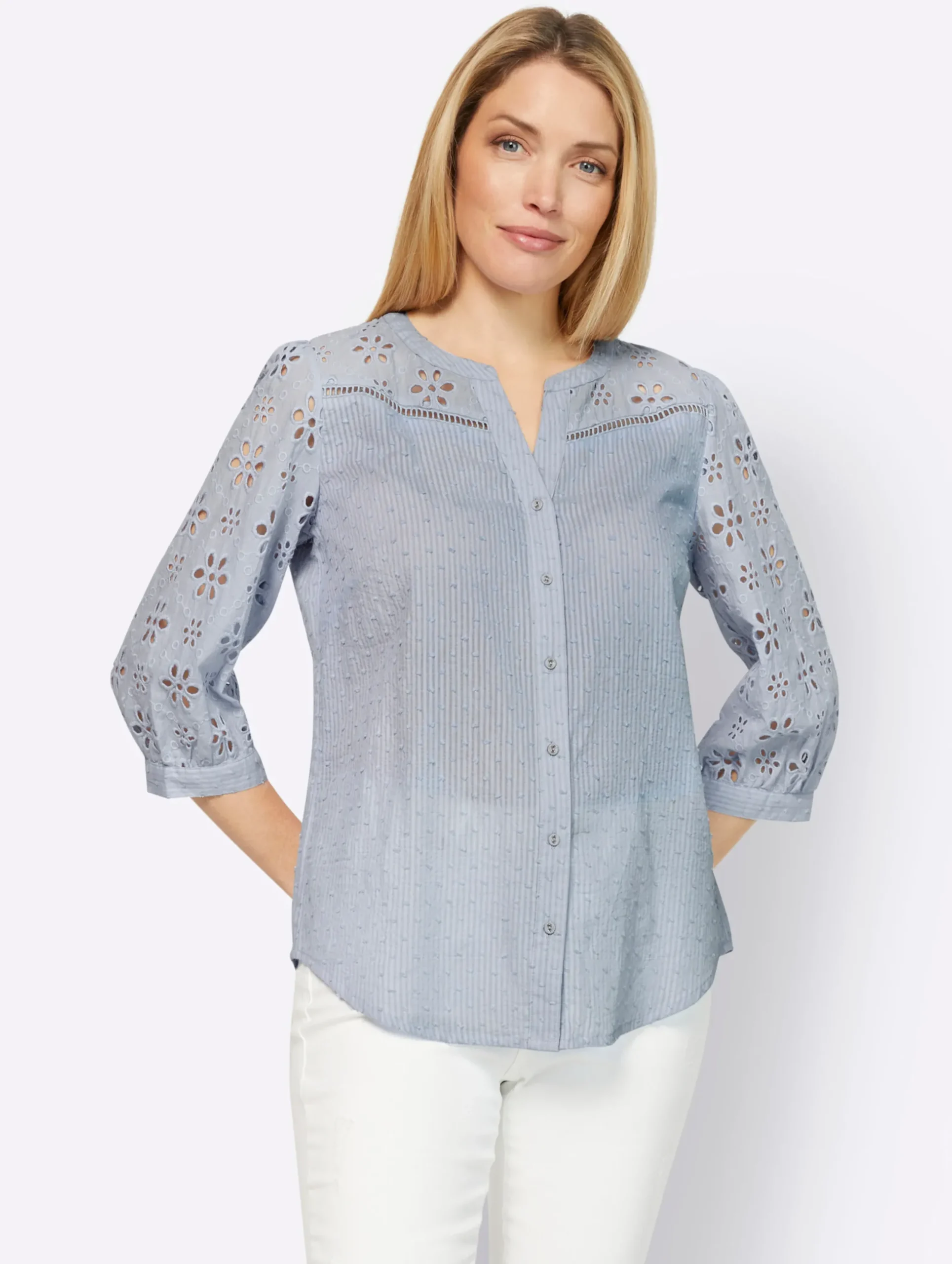 Blusen|heine Baumwollbluse mit Lochstickerei hellblau