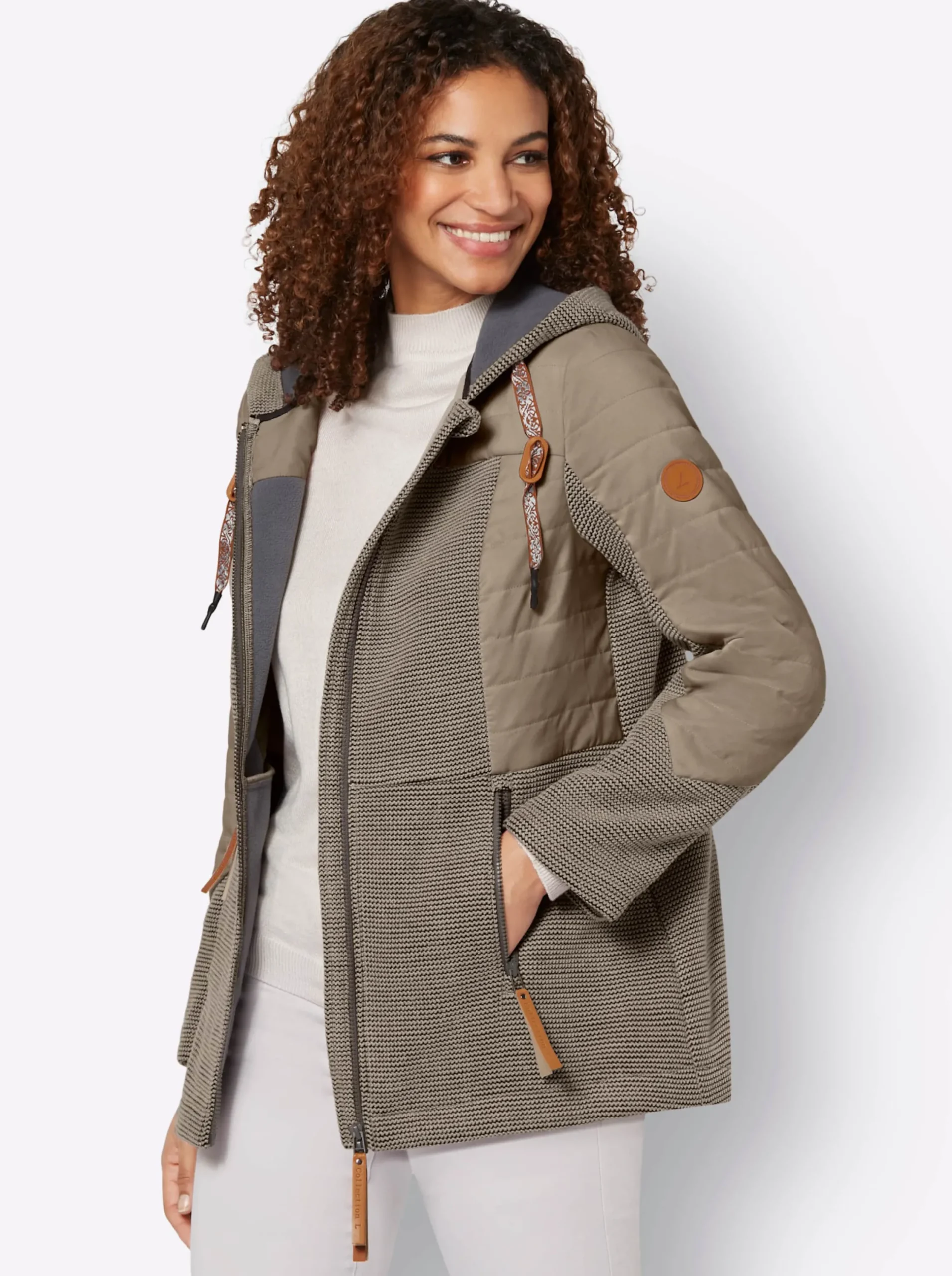 Jacken| Übergangsjacke im Mix aus Fleece und Stepp sesam