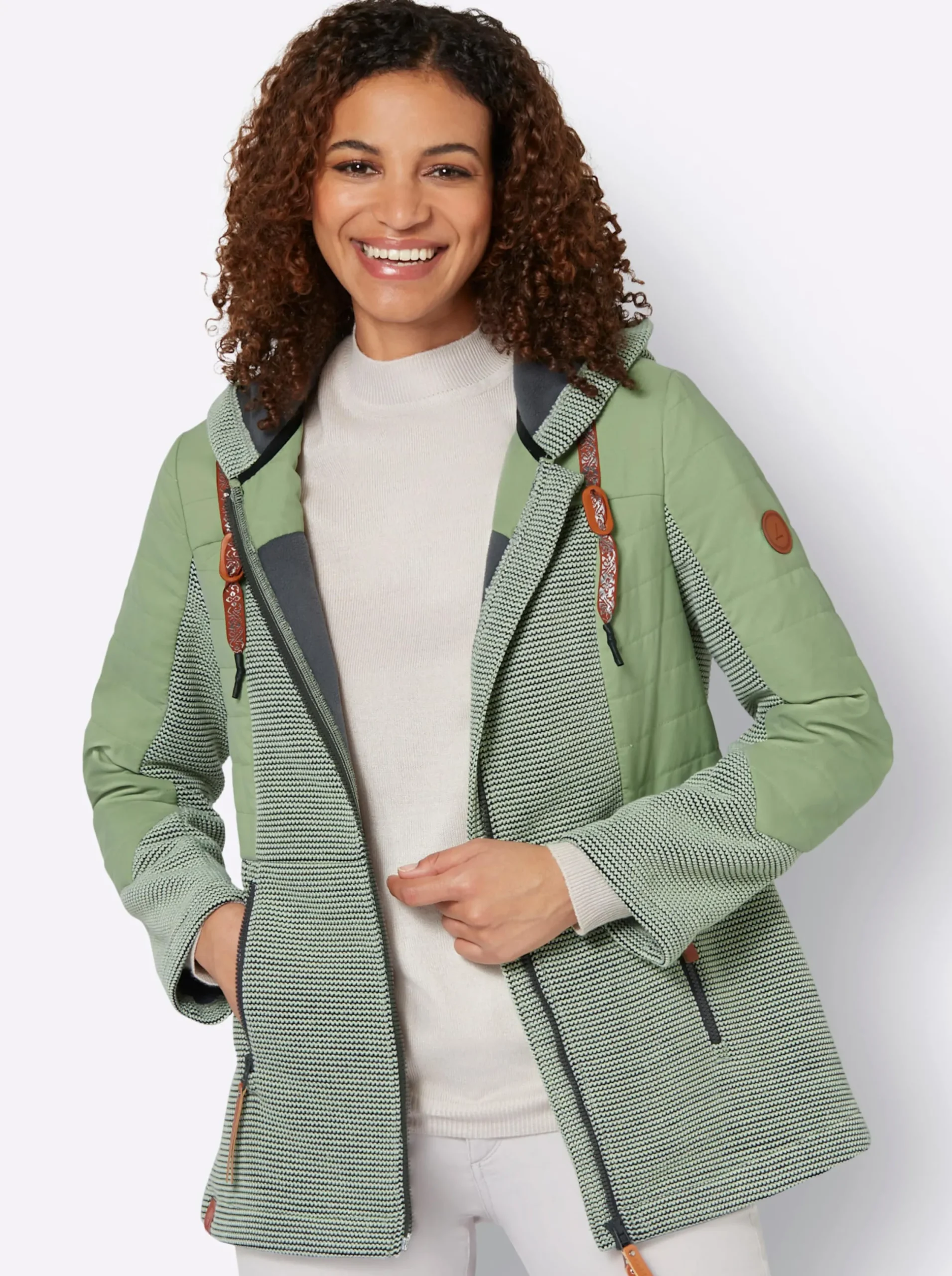 Jacken| Übergangsjacke im Mix aus Fleece und Stepp eucalyptus