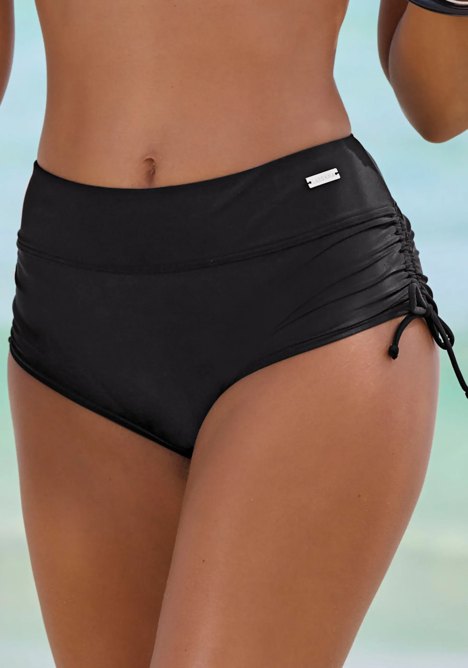 Bikinis|LASCANA Bikini-Hotpants schwarz