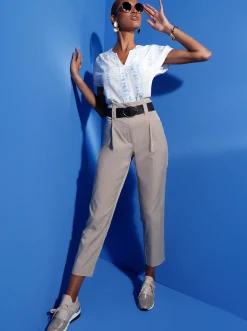 Hosen| Bundfaltenhose in gewebter Qualität beige