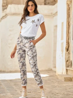 Hosen|heine Cargohose im Camouflage-Dessin ecru-hellgrau-bedruckt