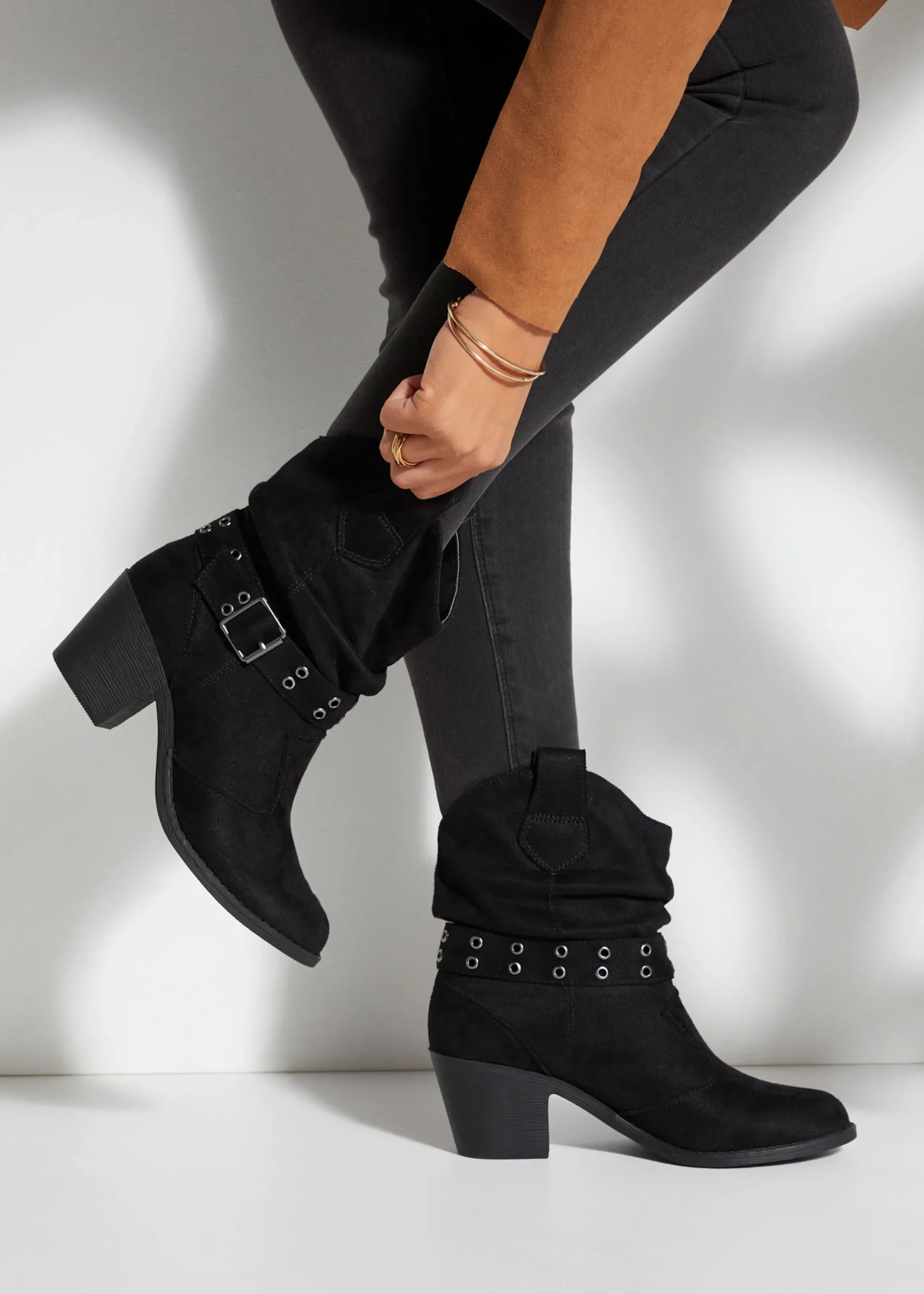 Stiefeletten|Stiefel|LASCANA Cowboy Stiefelette schwarz