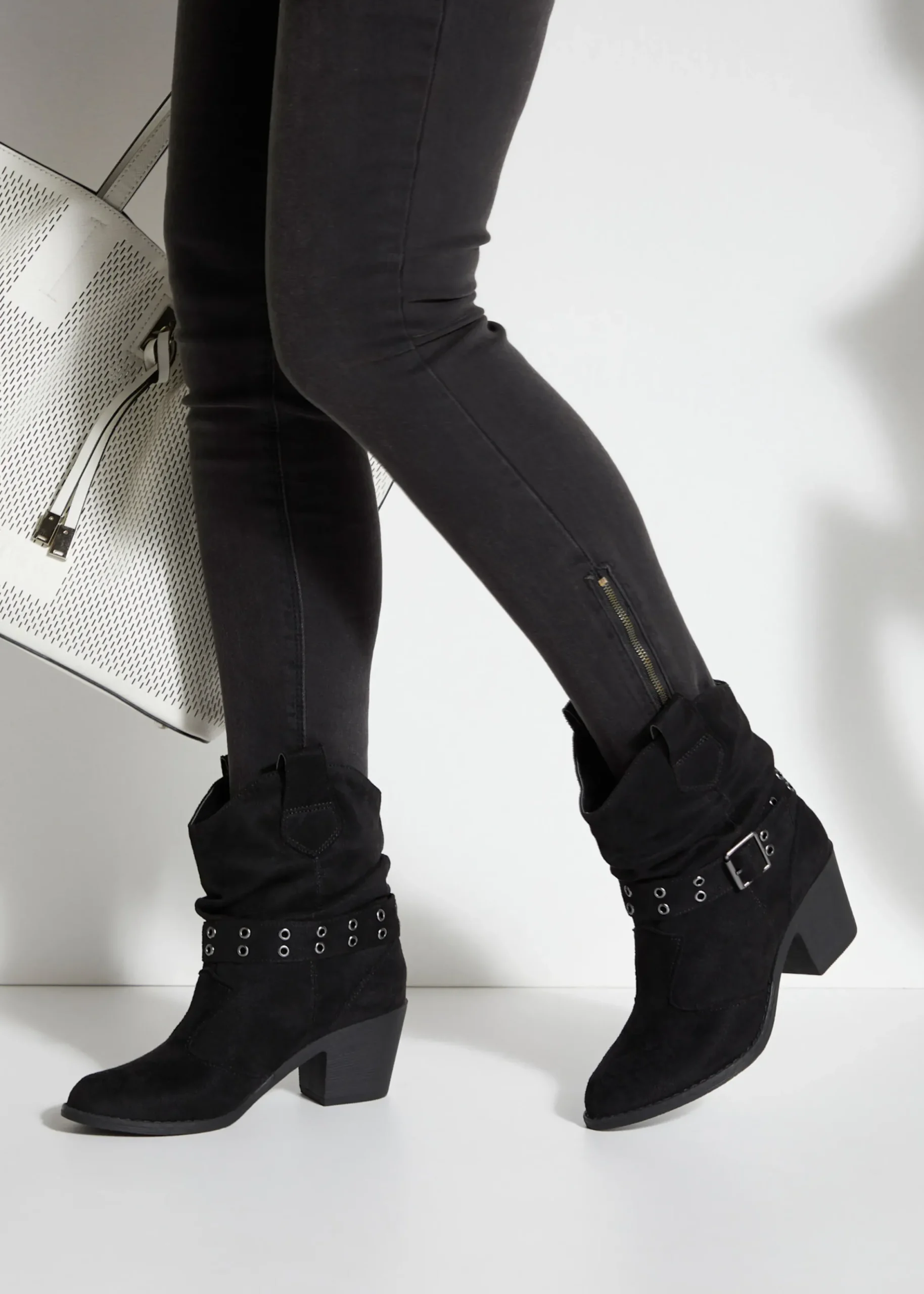 Stiefeletten|Stiefel|LASCANA Cowboy Stiefelette schwarz