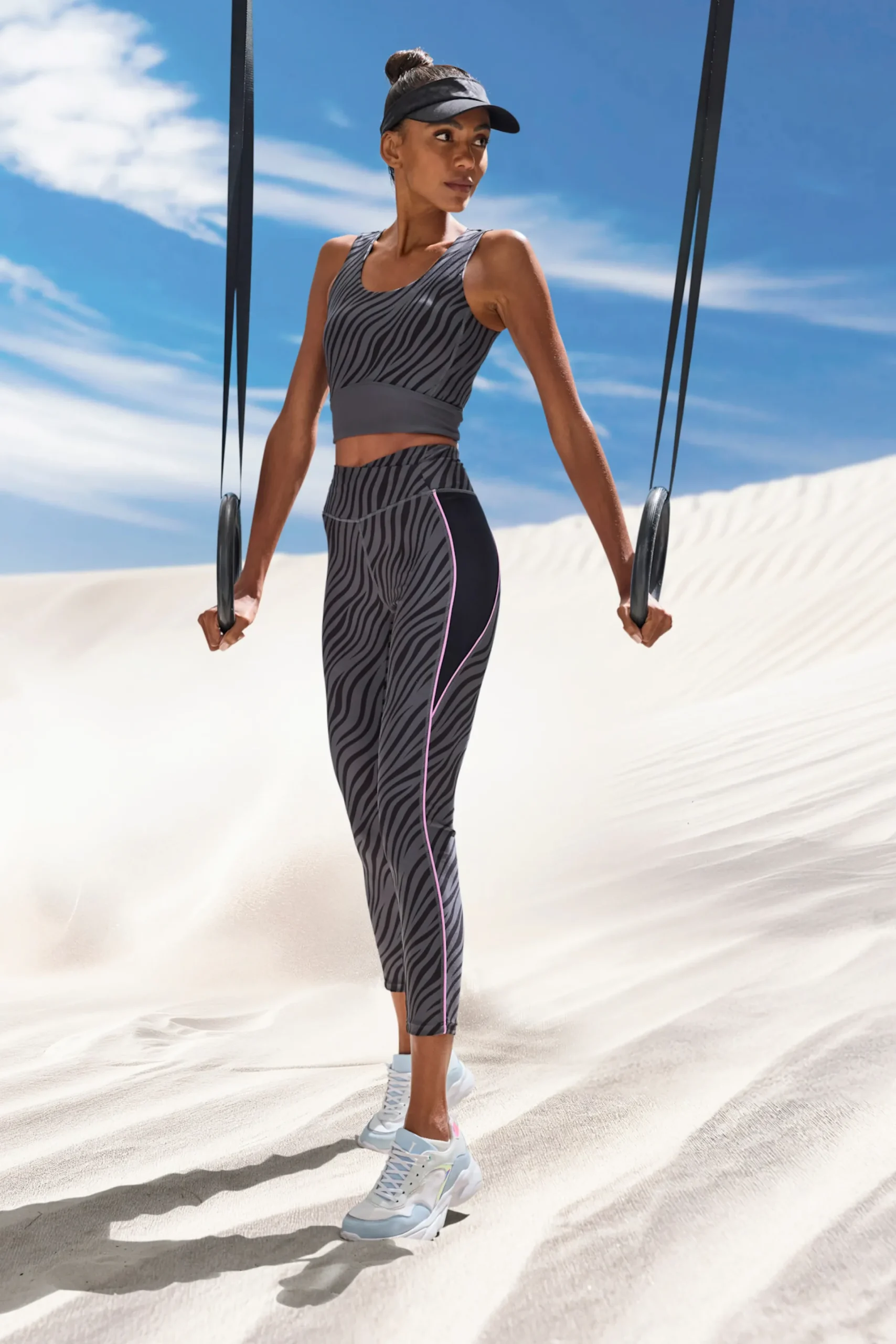 Shirts|LASCANA ACTIVE Crop-Top schwarz