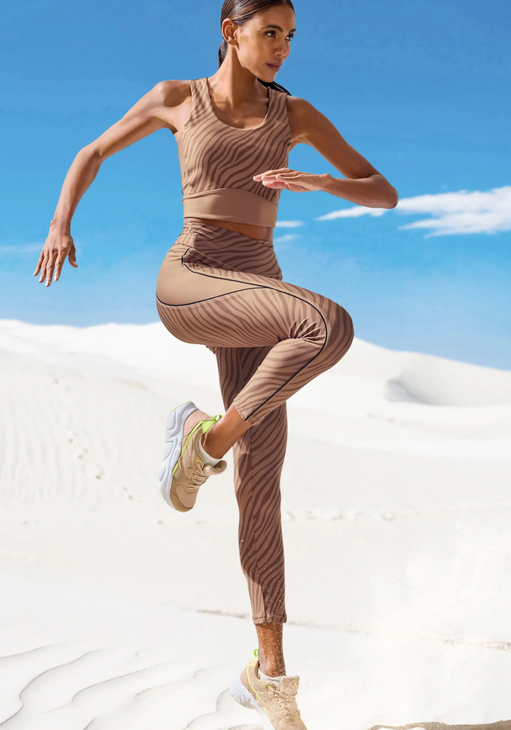 Shirts|LASCANA ACTIVE Crop-Top braun