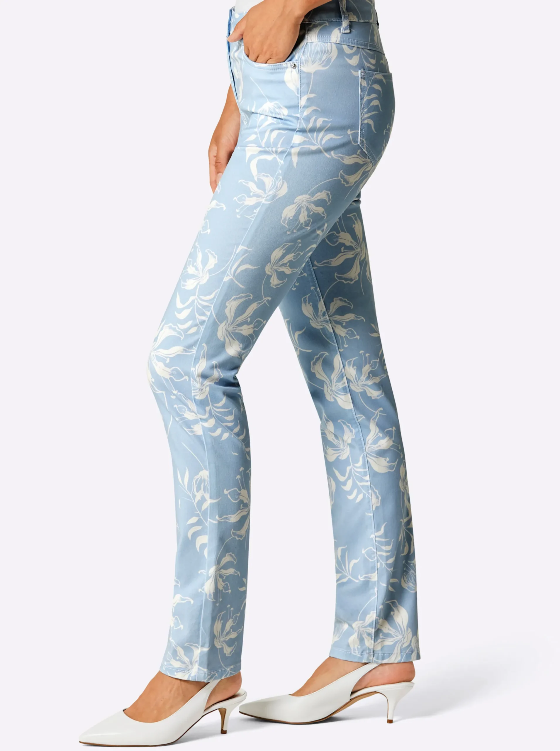 Hosen|CREATION L PREMIUM Druckhose mit 55% Lyocell hellblau-ecru-bedruckt