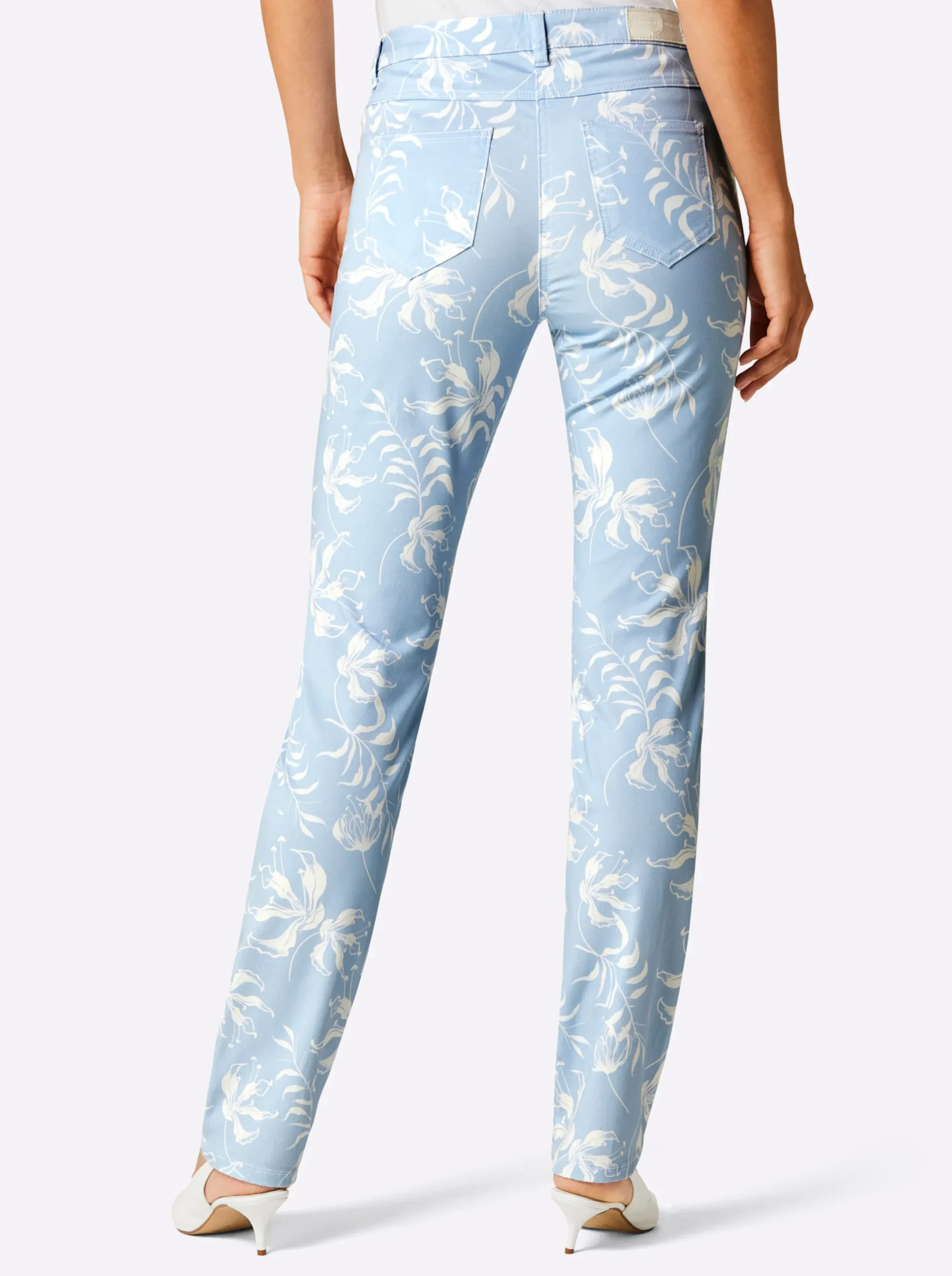 Hosen|CREATION L PREMIUM Druckhose mit 55% Lyocell hellblau-ecru-bedruckt