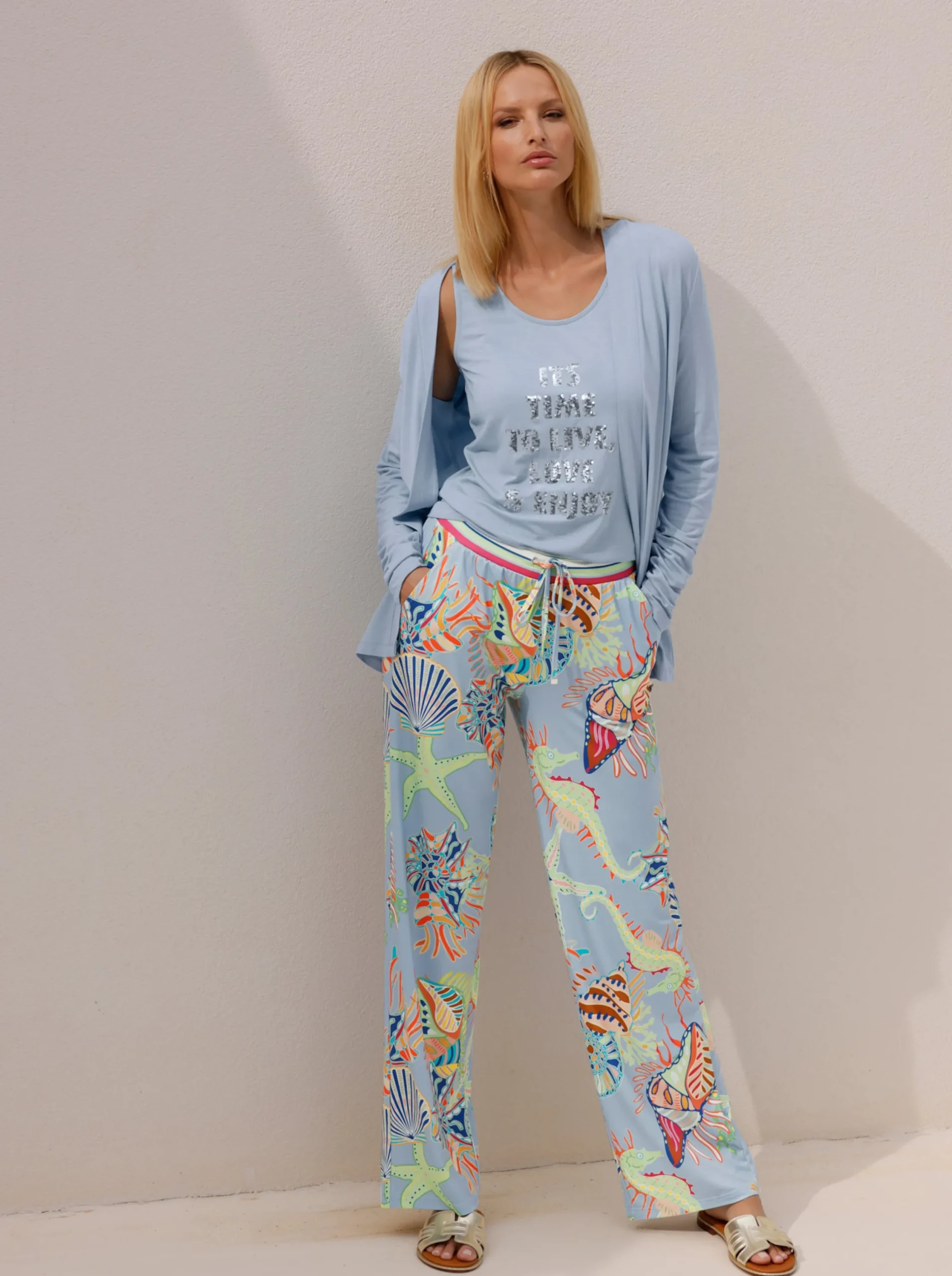 Hosen|heine Druckhose mit exklusivem Dessin eisblau-reseda-bedruckt