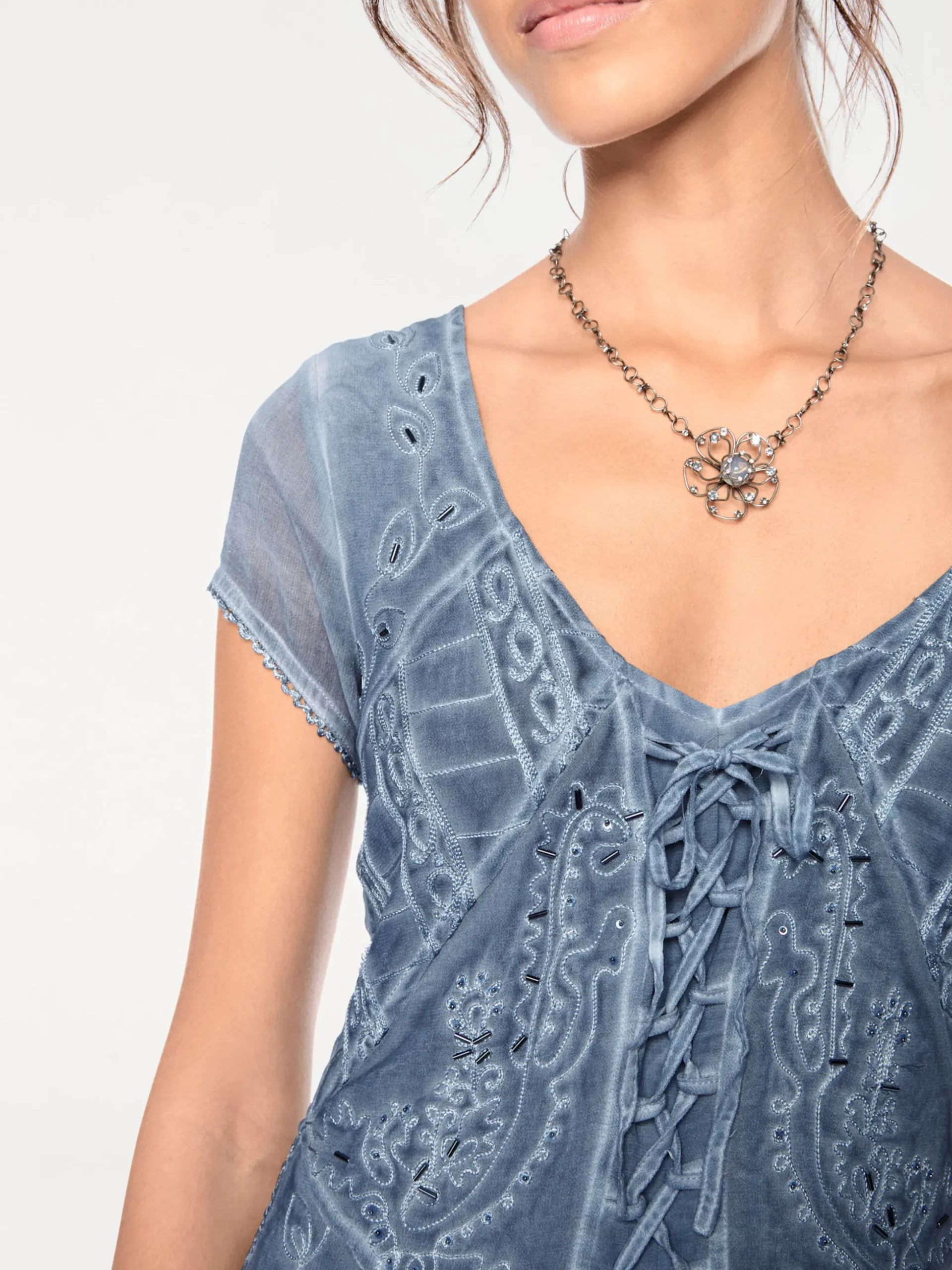Kleider|heine Freizeitkleid mit Stickerei jeansblau