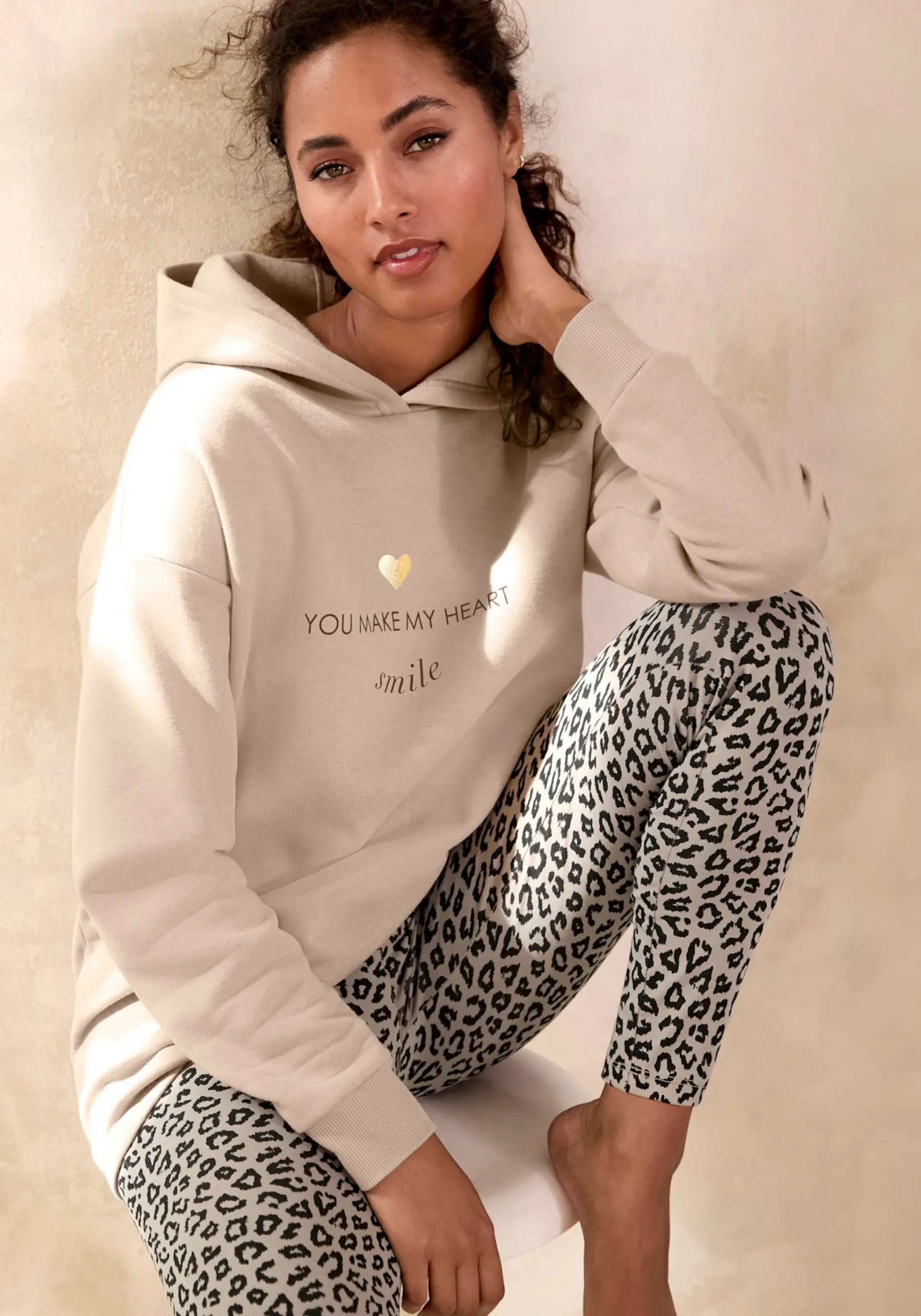 Pullover|LASCANA Hoodie sand