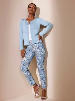 Jeans| 7/8-Jeans hellblau-ecru-bedruckt