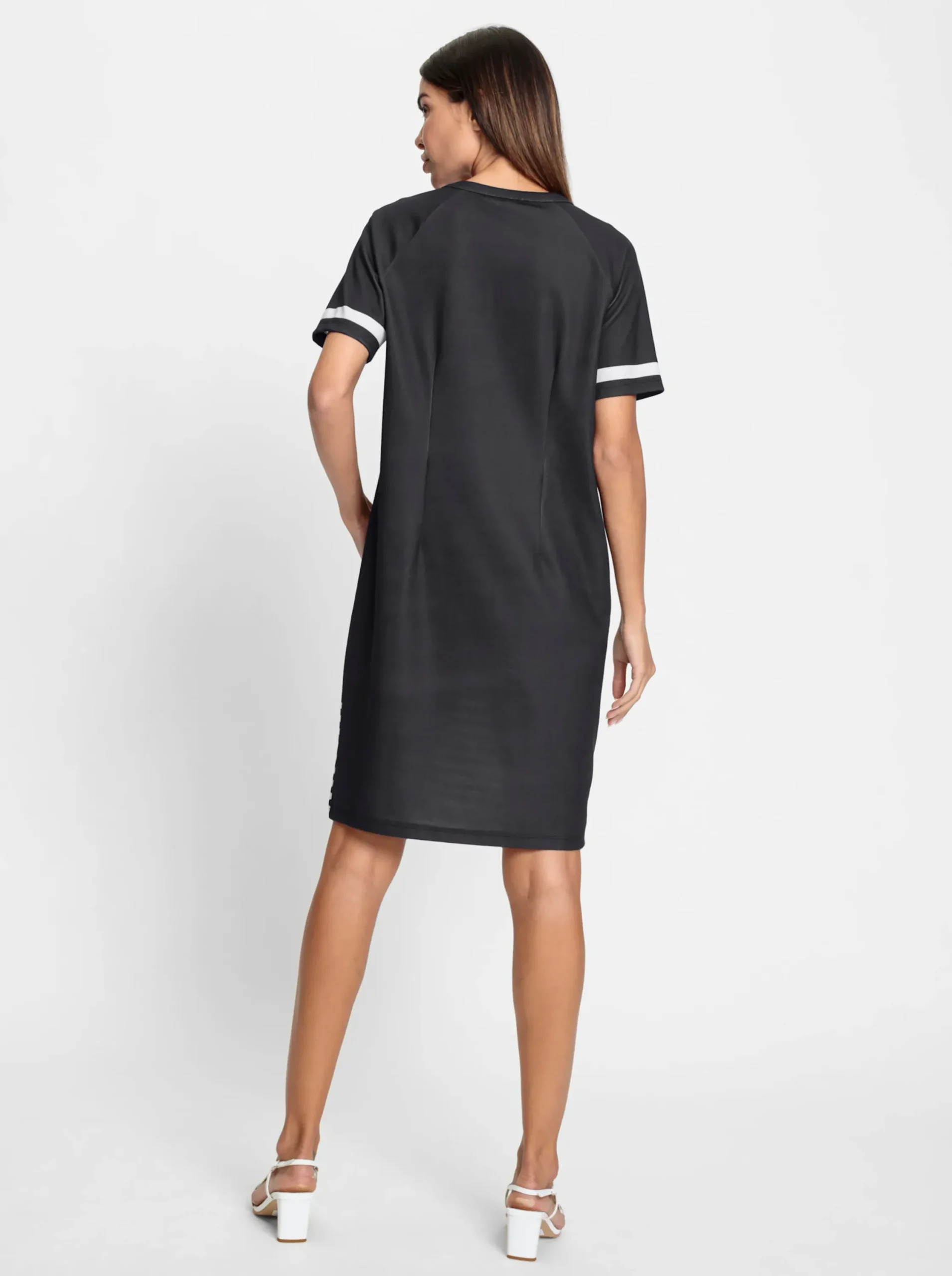 Kleider|heine Jerseykleid mit Taschen schwarz-weiß-bedruckt