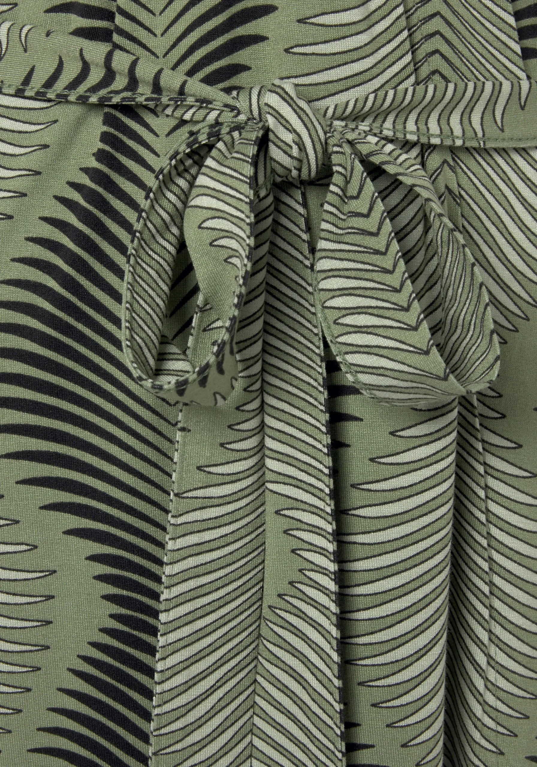 Nachtwäsche|LASCANA Kimono dunkelgrünbedruckt