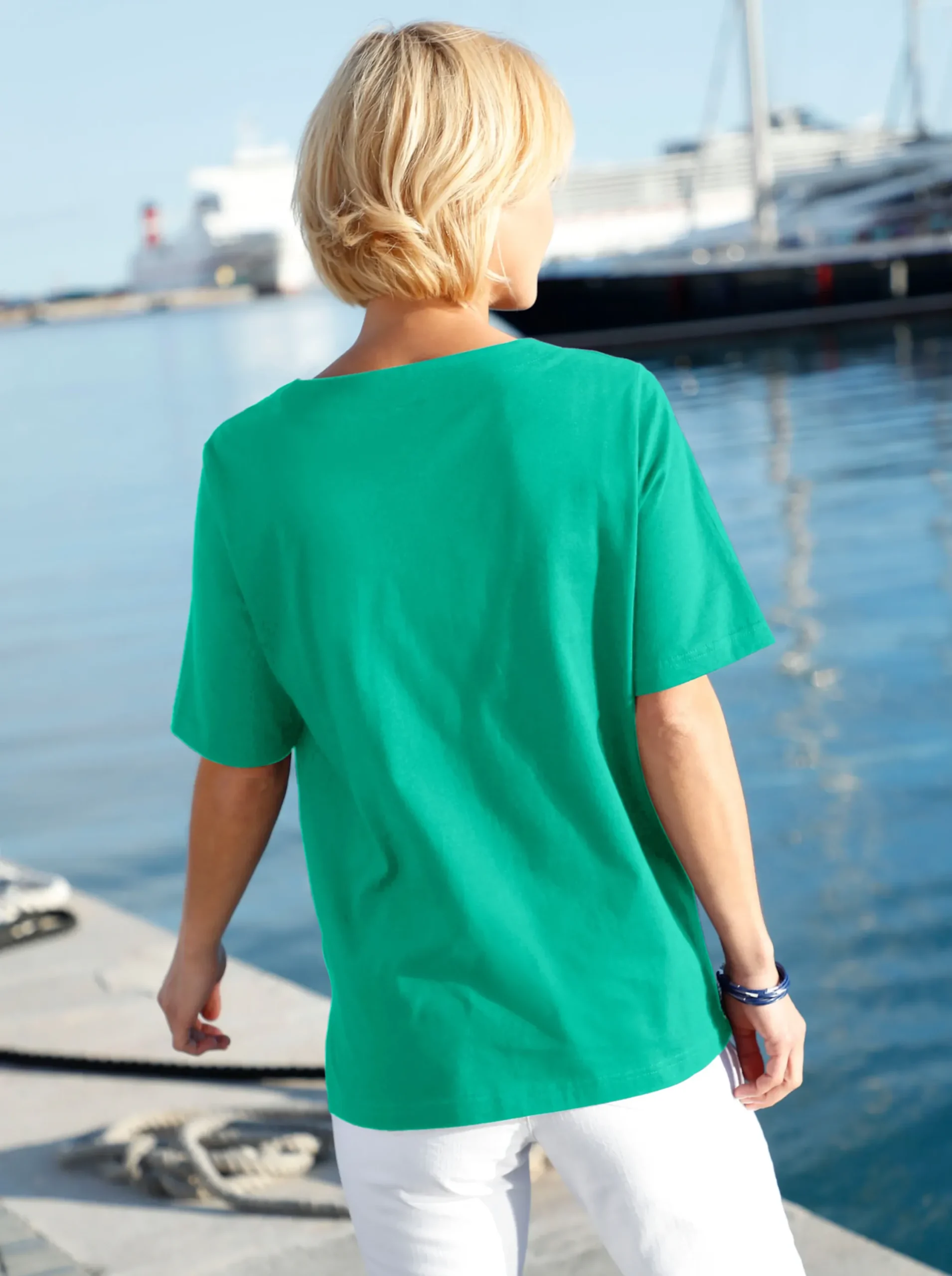 Shirts| Kurzarmshirt mit Muschel-Druck smaragd