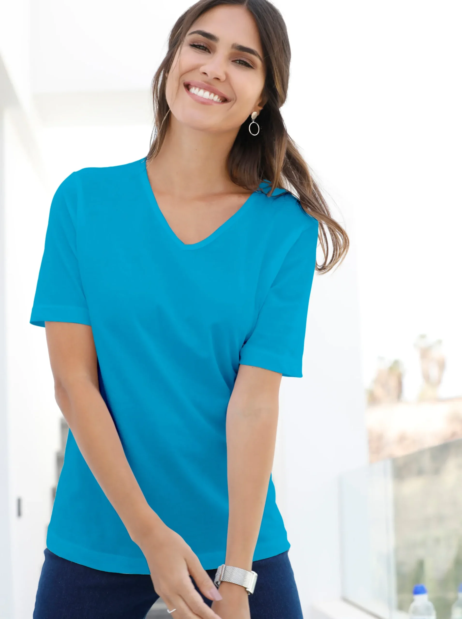 Shirts| Kurzarmshirt mit V-Ausschnitt türkis