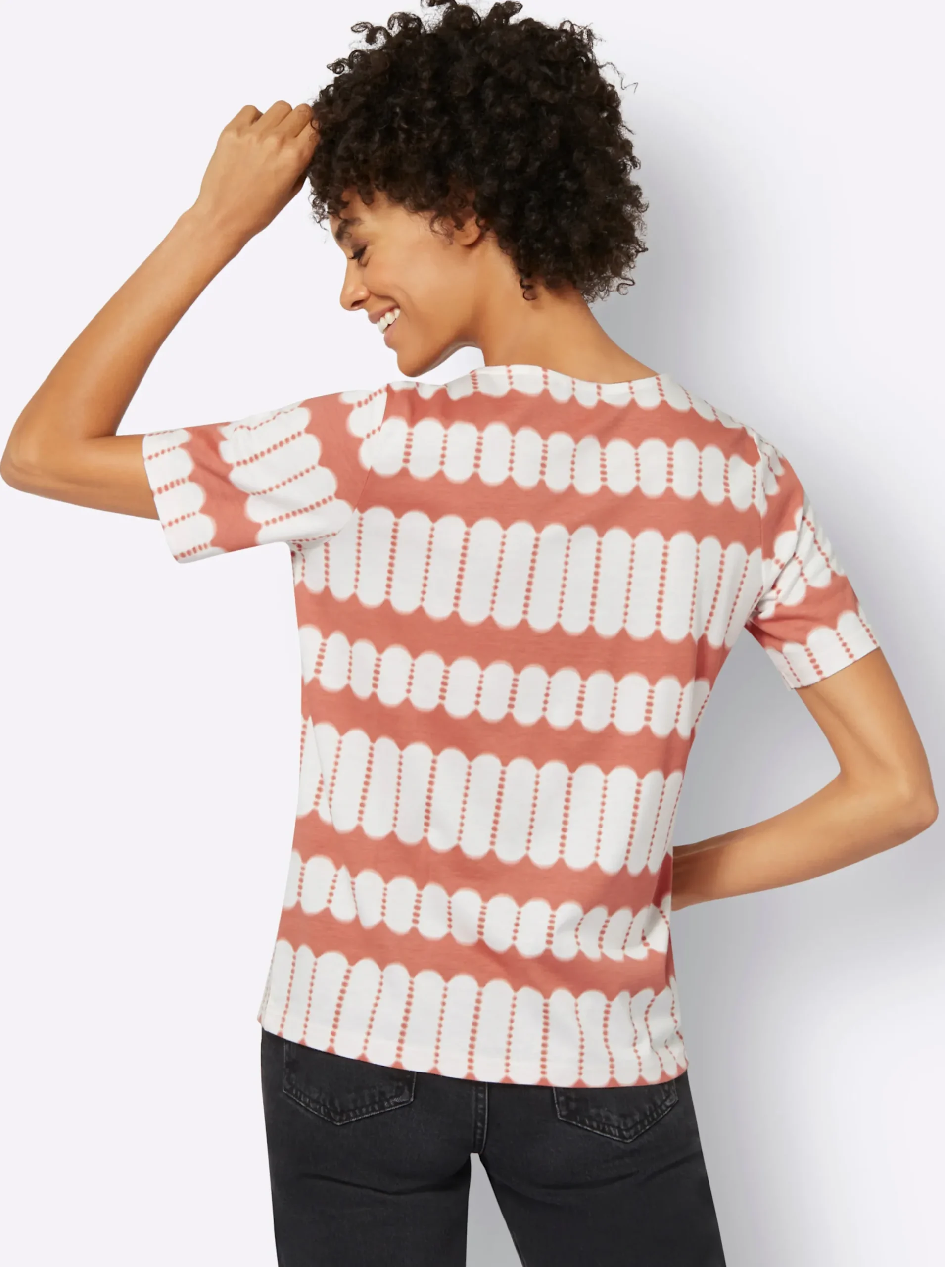 Shirts| Kurzarmshirt mit V-Ausschnitt papaya-ecru-bedruckt