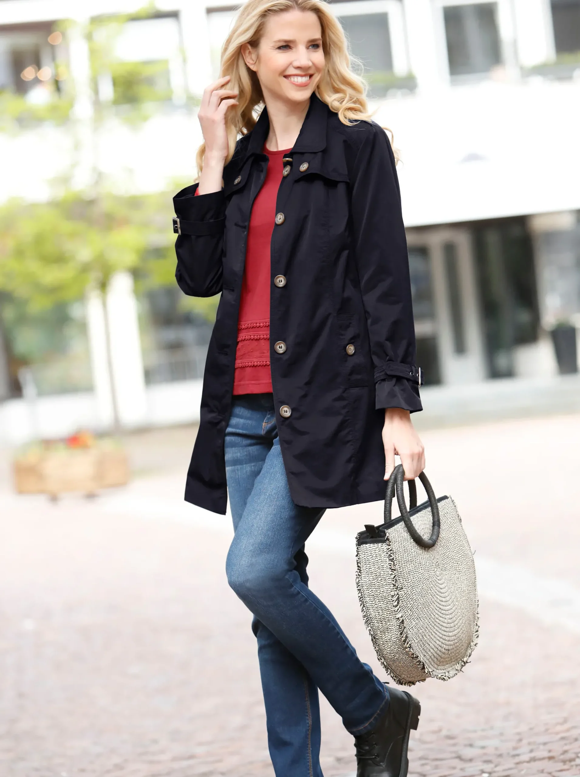 Mäntel| Kurzmantel in Trenchcoat-Optik schwarz