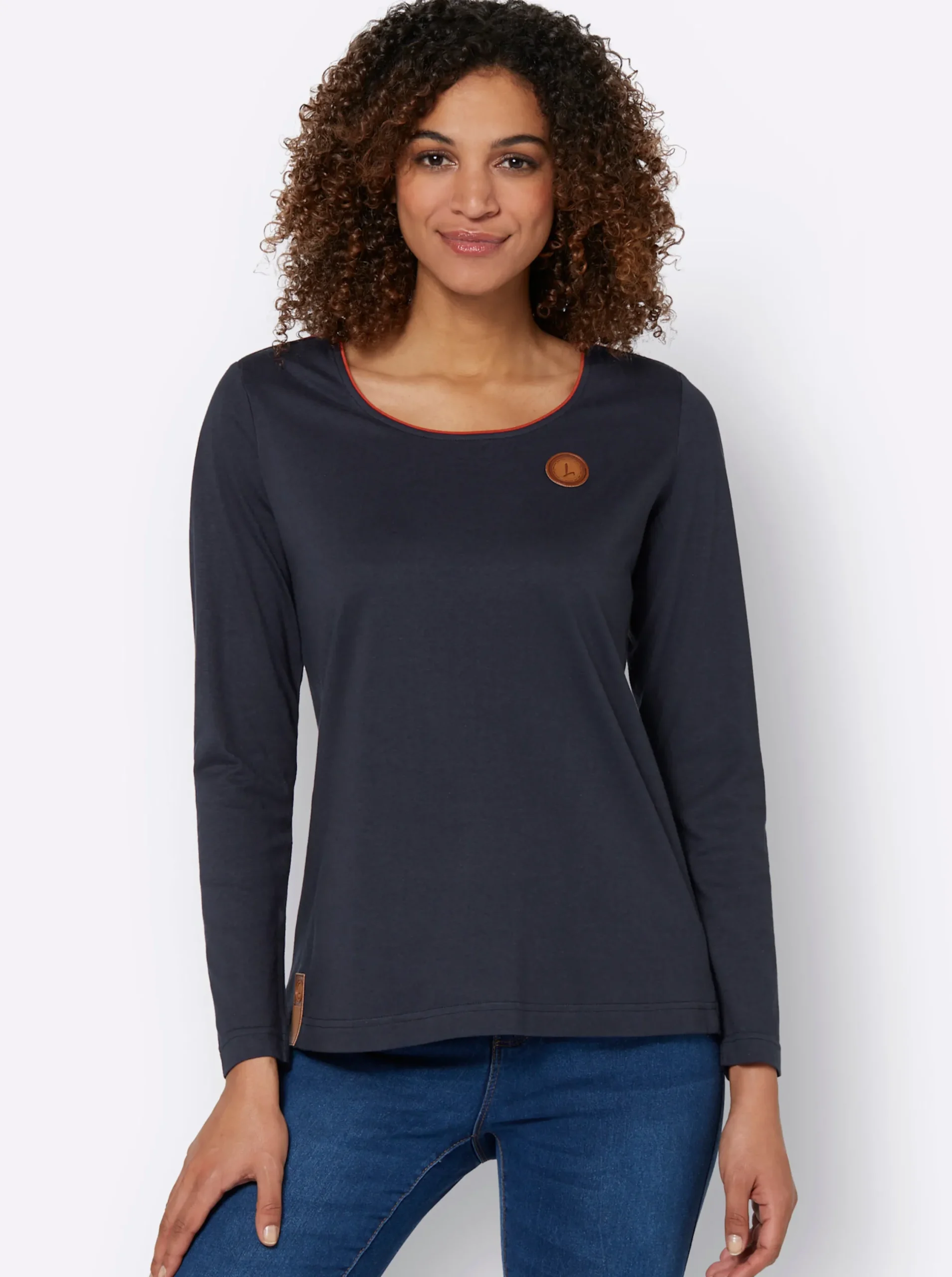 Shirts| Langarmshirt mit Lederimitat-Emblem marine