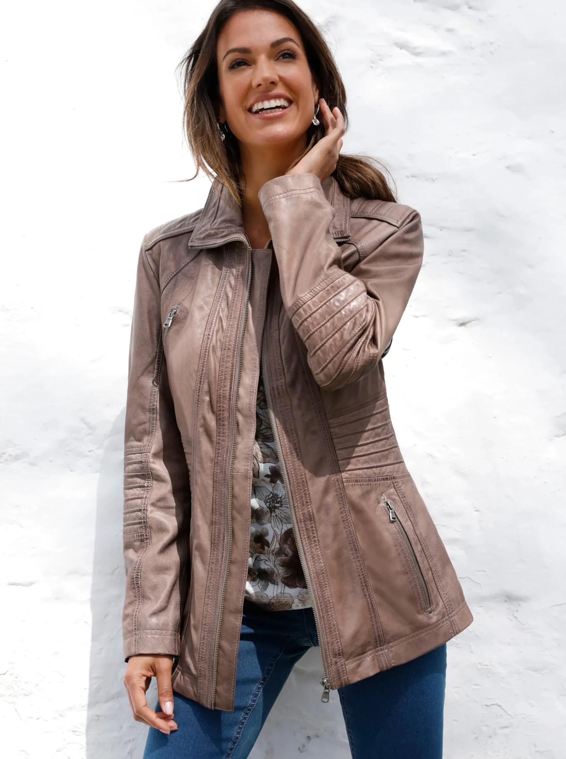 Jacken| Lederjacke mit Reißverschluss-Innentasche taupe