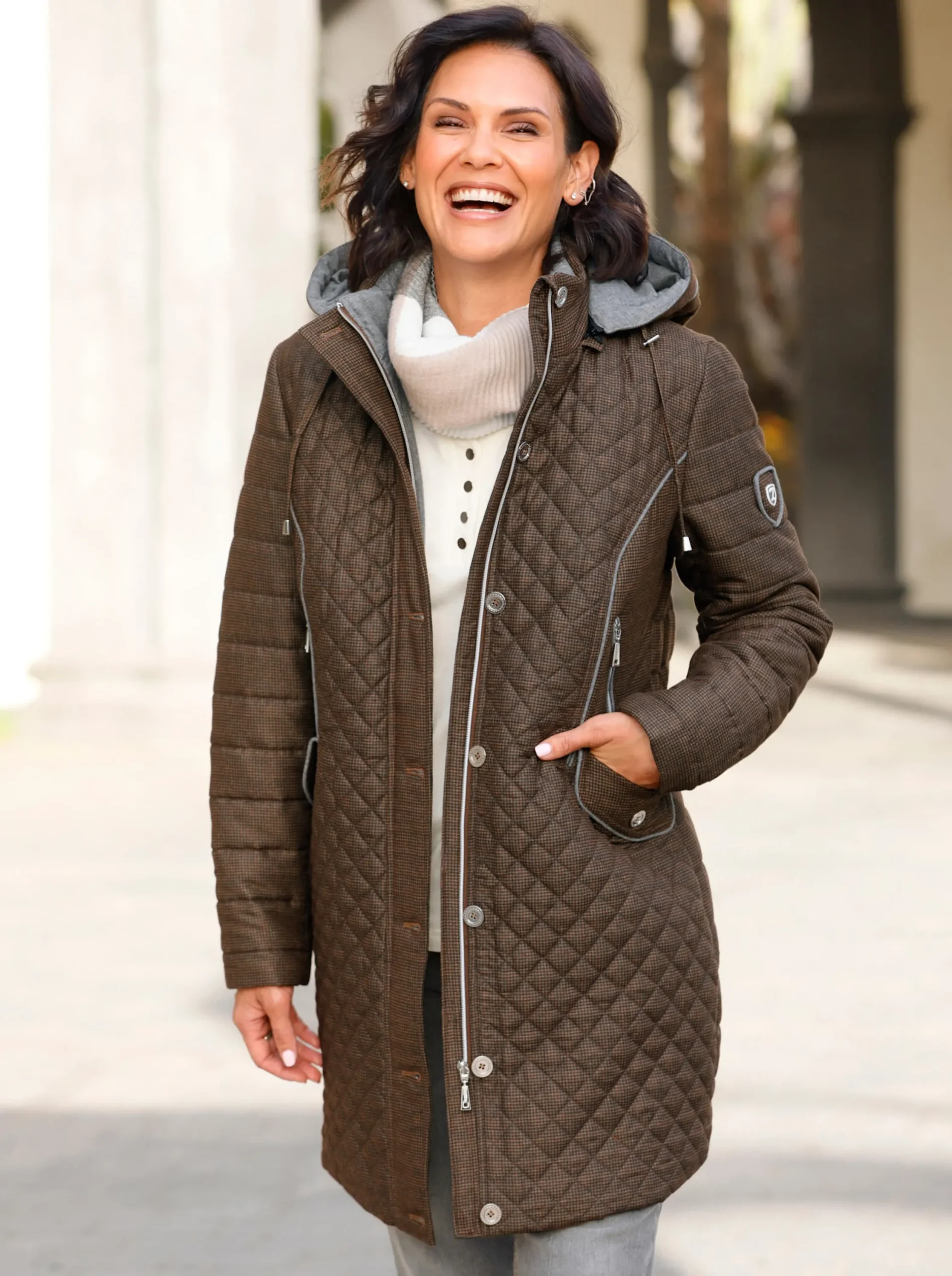 Jacken| Longjacke mit abnehmbarer Kapuze cognac