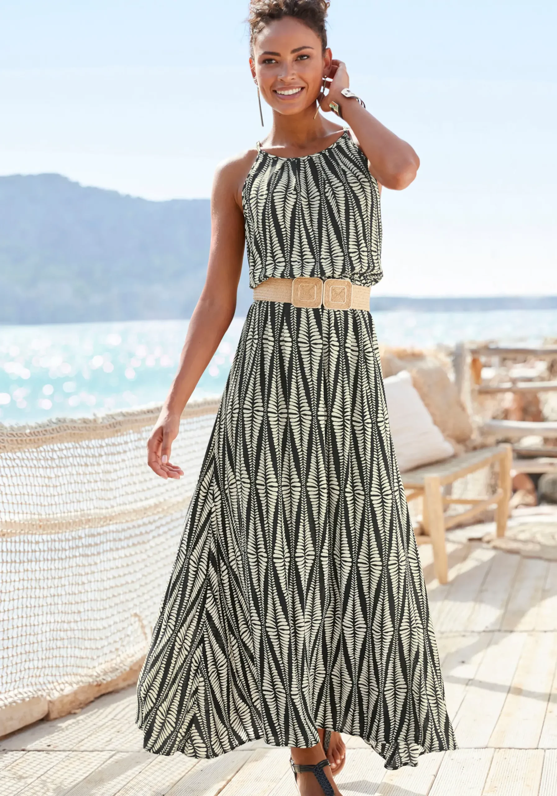 Kleider|LASCANA Maxikleid schwarz-sandbedruckt