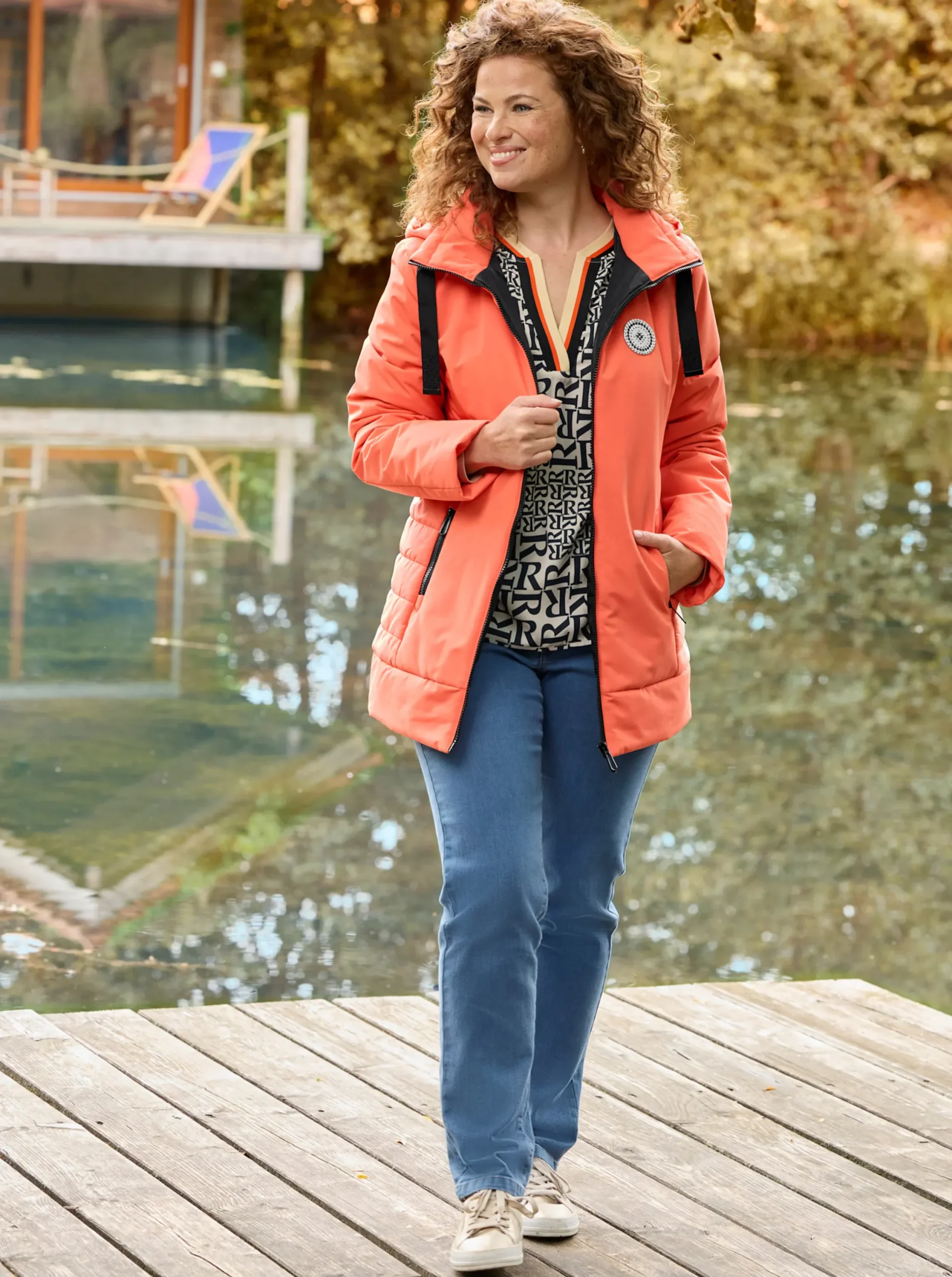 Jeans| 5-Pocket-Jeans mit bestickten Gesäßtaschen blue-bleached
