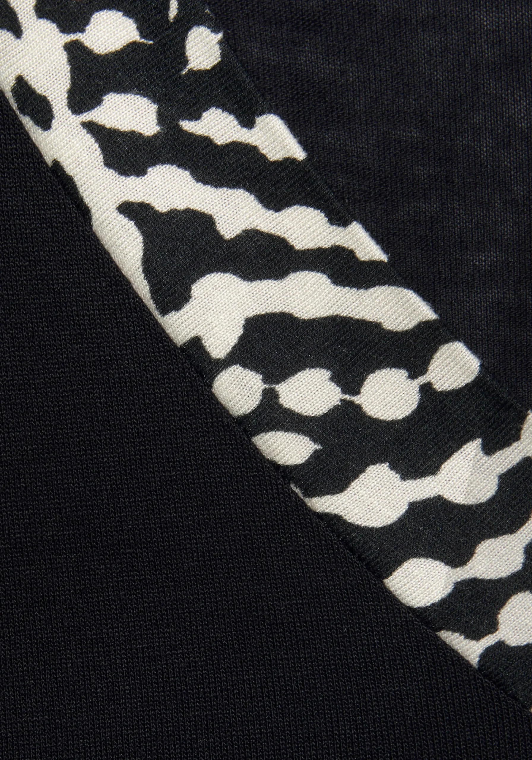 Nachtwäsche|LASCANA Pyjama schwarz-weißgepunktet