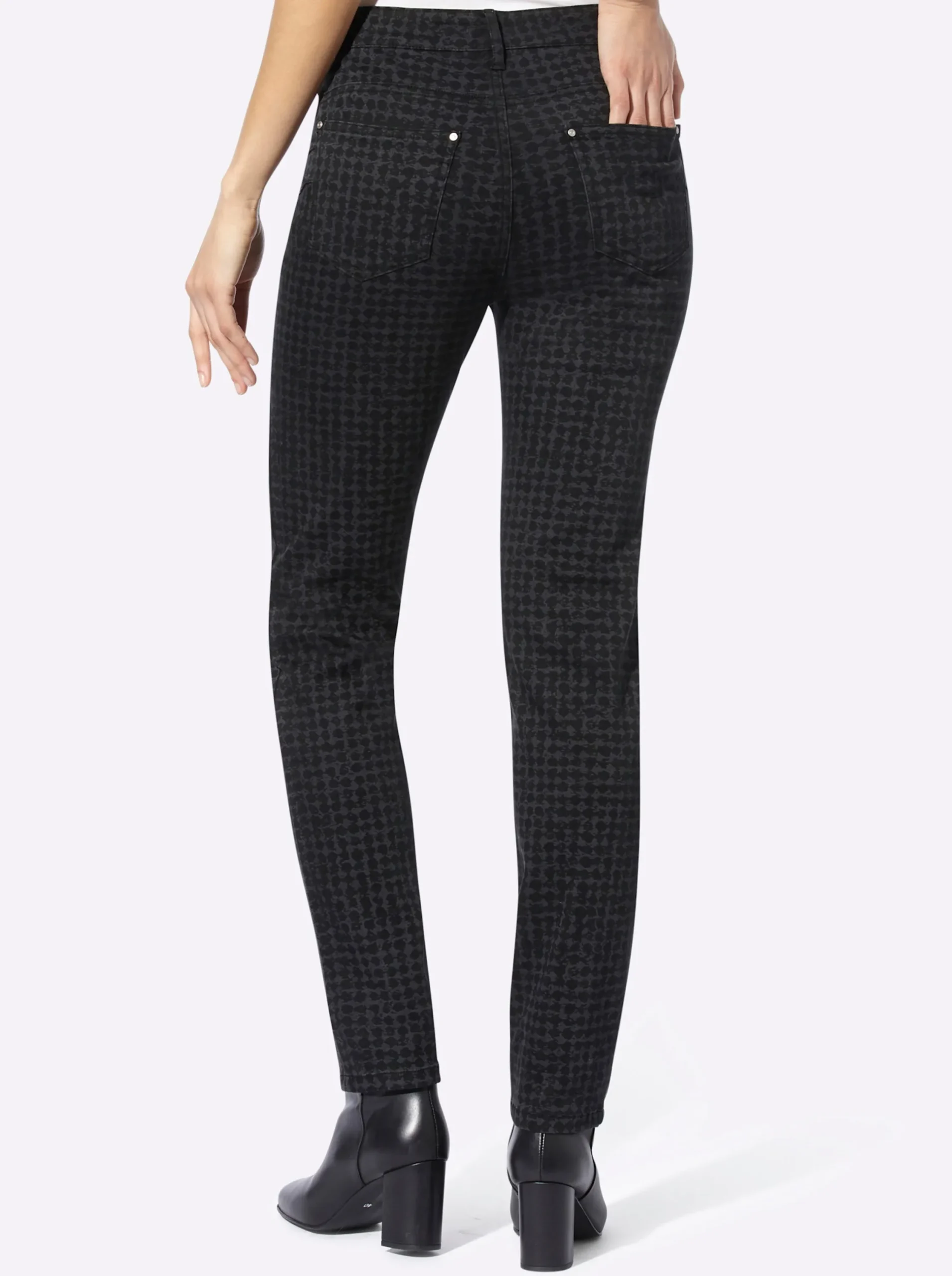 Jeans|heine Röhrenjeans mit effektvollem Druck blackdenim