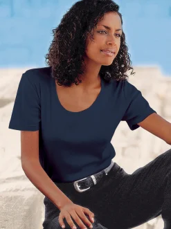 Shirts| Rundhalsshirt in geradem Schnitt marine