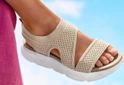 Sandalen & Sandaletten|LASCANA Sandale beige