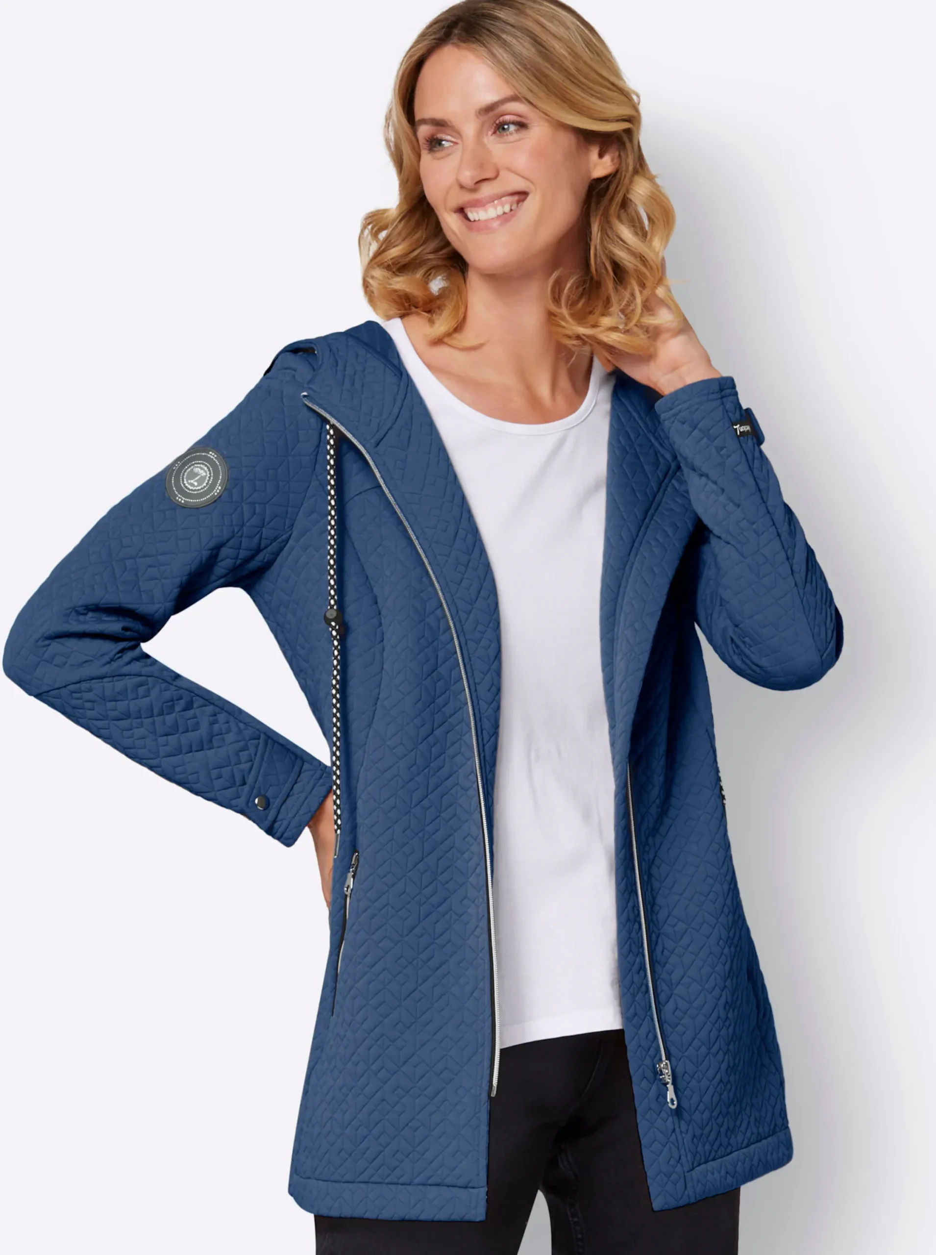 Jacken| Shirtjacke in strukturierter Qualität, kontrastfarbene Details jeansblau