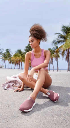 Sneakers & Schnürer|LASCANA Slip-On Sneaker mauve