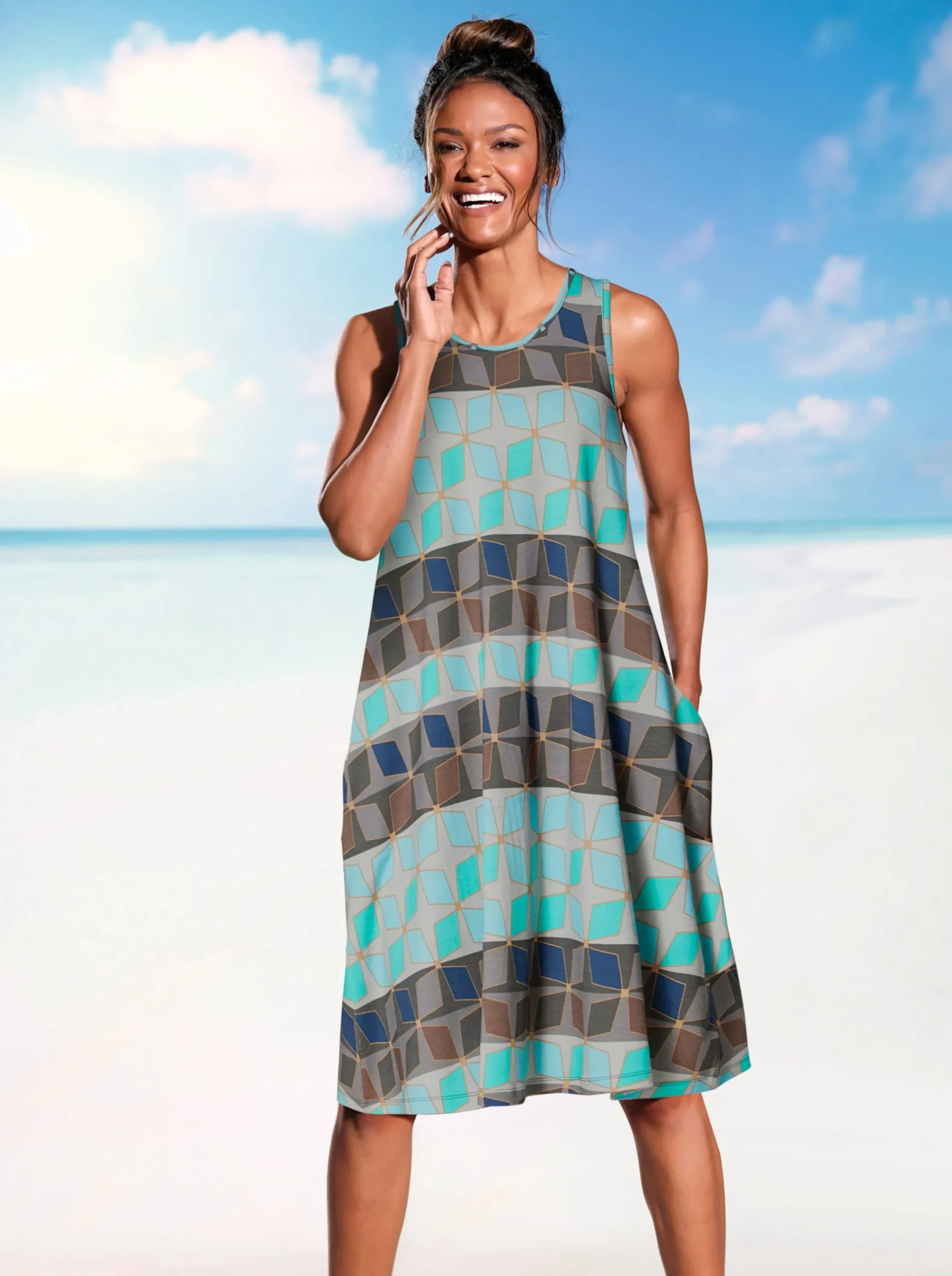 Strandkleider|Kleider|feel good Sommerkleid mit seitlichen Taschen aquamarin-gemustert