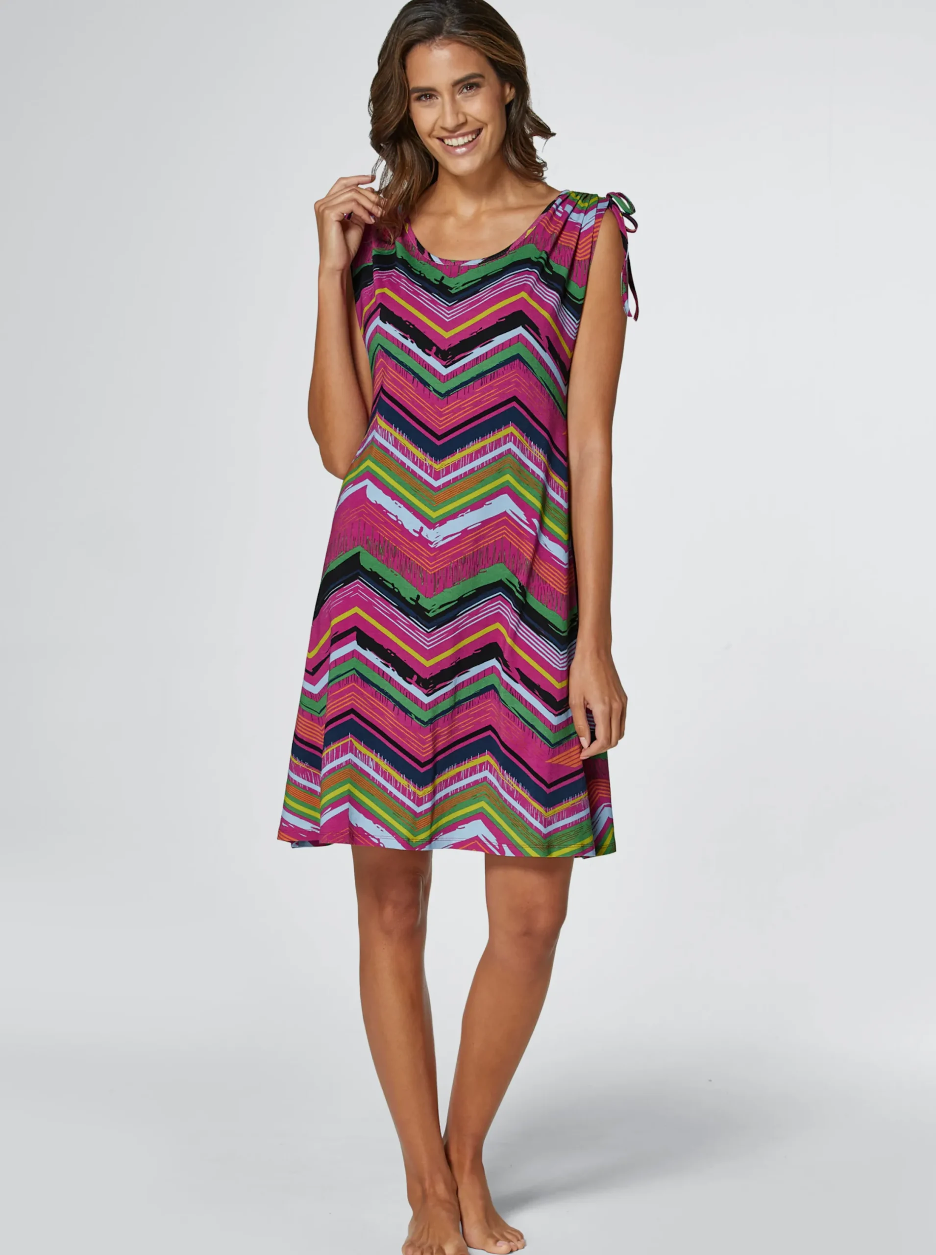 Strandkleider|feel good Sommerkleid mit Zugband an den Schultern magenta-gemustert