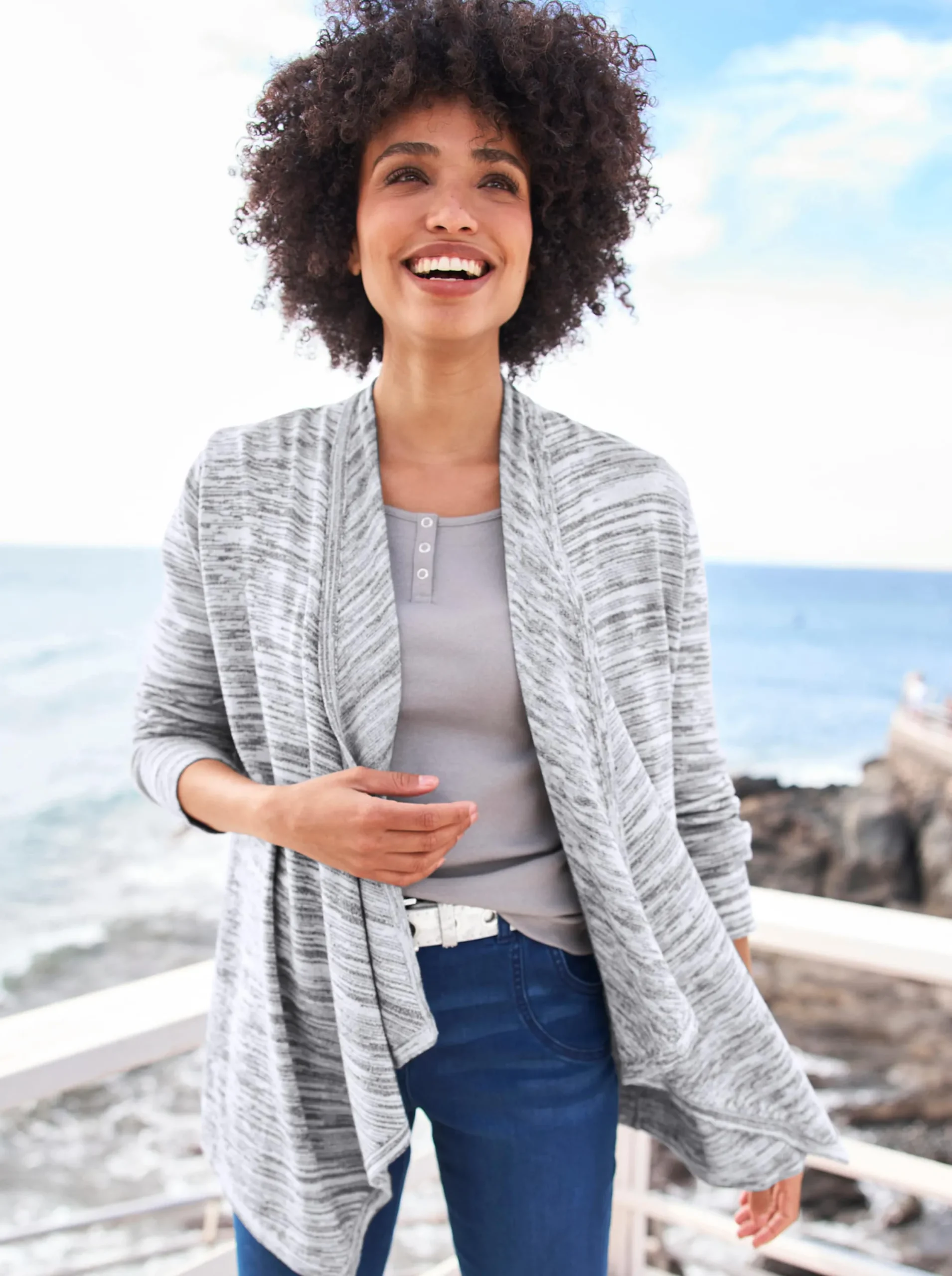 Strickjacken|heine Strickjacke mit Schalkragen grau-meliert
