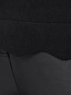 Pullover| Strickpullover mit Wellenkanten schwarz