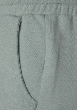 Strandmode|LASCANA Sweatshorts salbeigrün