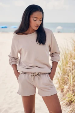 Strandmode|LASCANA Sweatshorts taupe