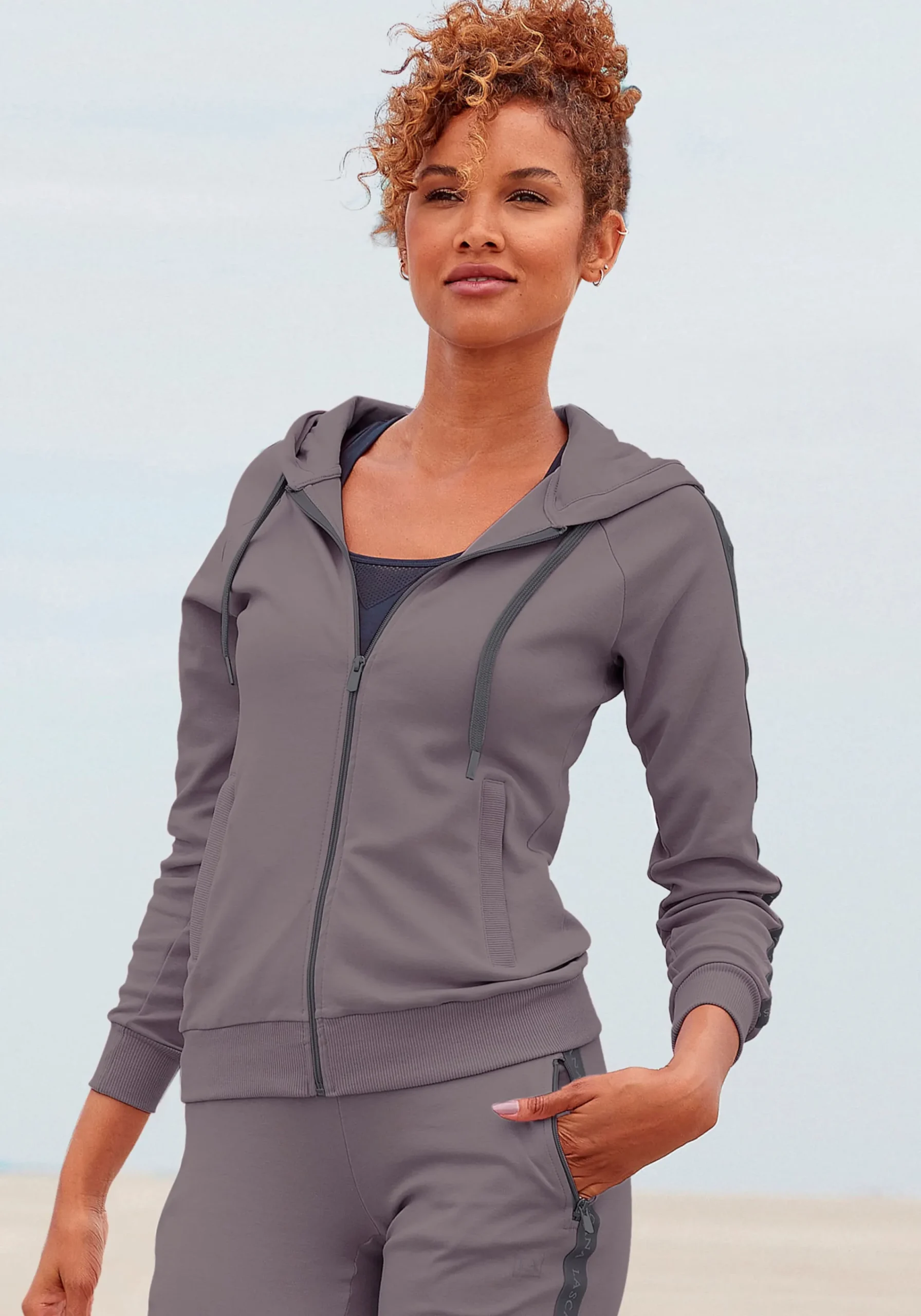 Jacken|LASCANA ACTIVE Trainingsjacke stone