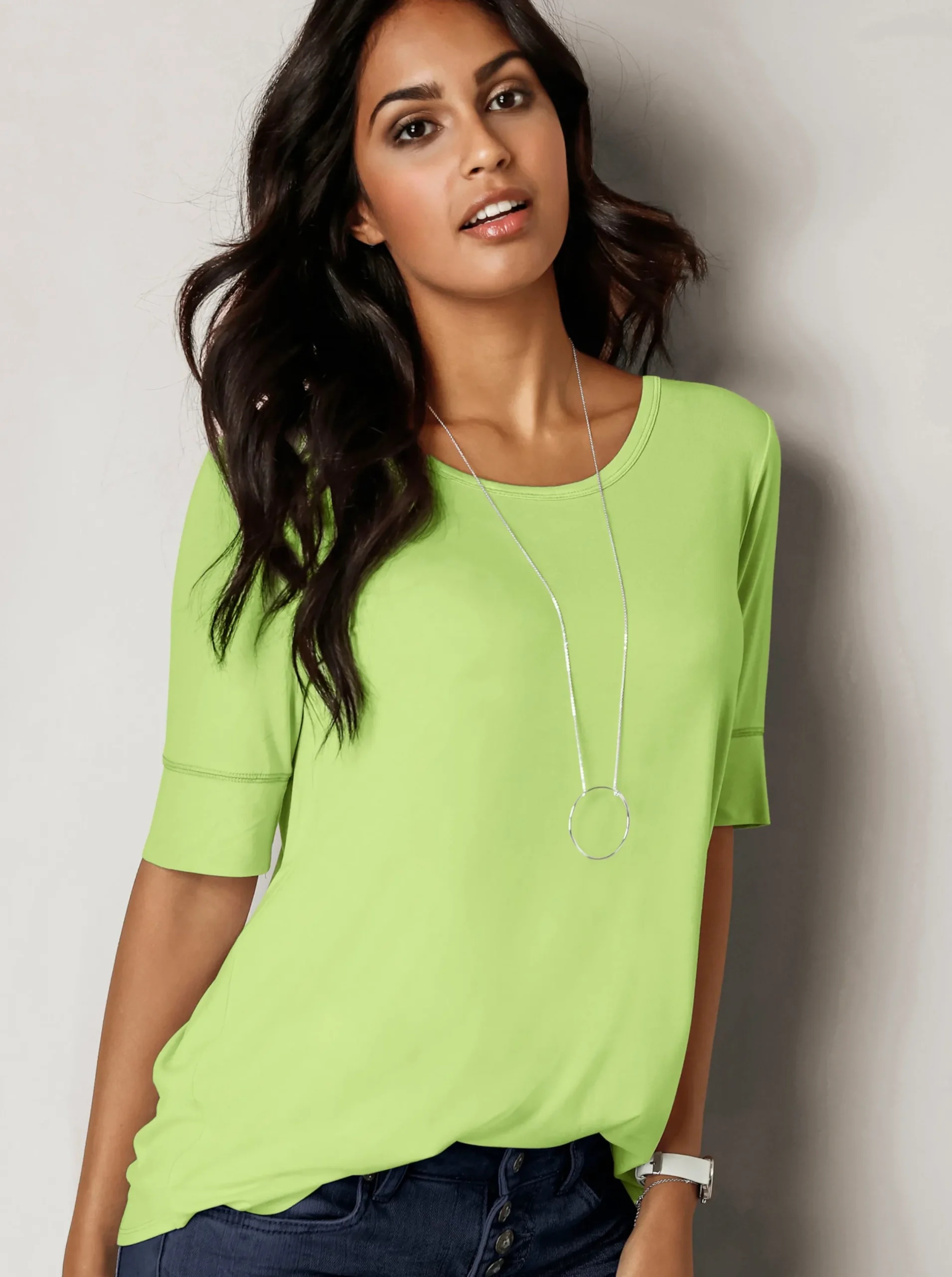 Shirts| T-Shirt mit zweilagigem Ärmelbündchen kiwi
